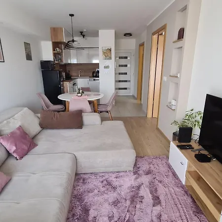 Riella Apartment *