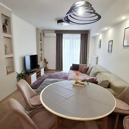 Riella * Szombathely