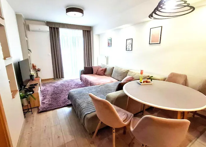 Riella Apartman